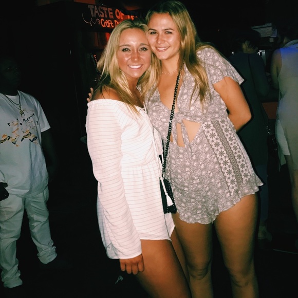 White striped long sleeve romper - Picture 2 of 3